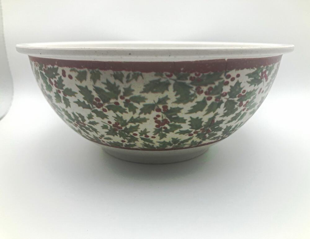 Dan Di Paolo Christmas Primitives Holly Pattern 2 pc Bowl Set
